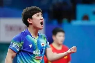 ?内讧？太阳报：韩国亚洲杯出局前，孙兴慜与队友冲突手指脱臼